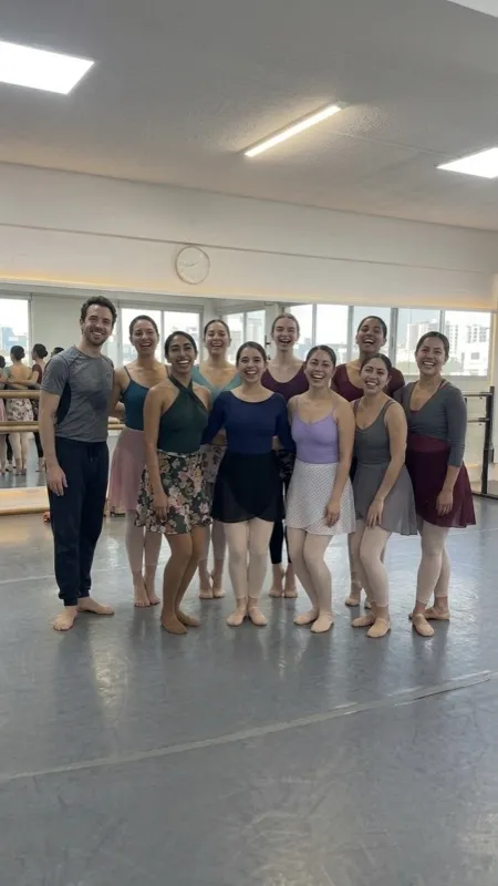Clase de Ballet Adultos para 18+ años en Danzalink